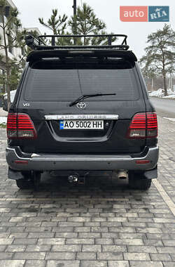 Внедорожник / Кроссовер Toyota Land Cruiser 2003 в Ужгороде