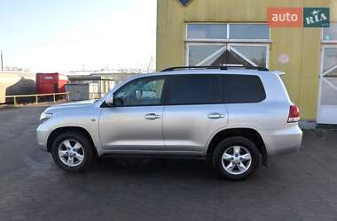 Внедорожник / Кроссовер Toyota Land Cruiser 2008 в 