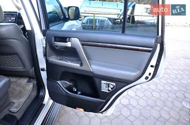 Внедорожник / Кроссовер Toyota Land Cruiser 2008 в 