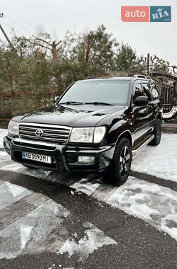 Внедорожник / Кроссовер Toyota Land Cruiser 2004 в Виннице