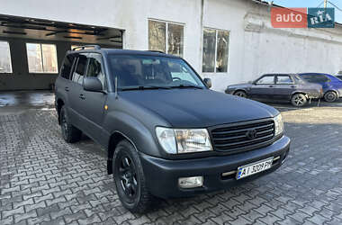 Позашляховик / Кросовер Toyota Land Cruiser 2001 в Чернівцях