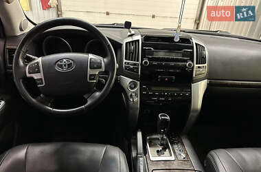 Внедорожник / Кроссовер Toyota Land Cruiser 2012 в Первомайске