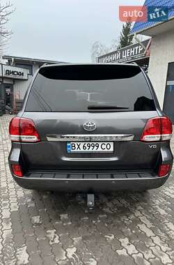 Внедорожник / Кроссовер Toyota Land Cruiser 2008 в 
