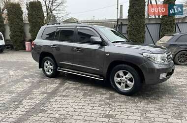 Внедорожник / Кроссовер Toyota Land Cruiser 2008 в 