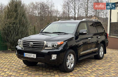 Позашляховик / Кросовер Toyota Land Cruiser 2014 в Житомирі