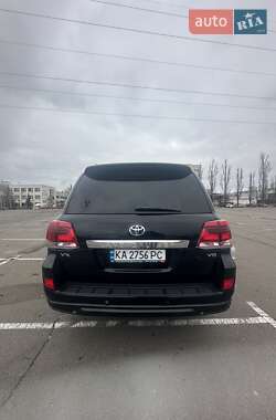 Позашляховик / Кросовер Toyota Land Cruiser 2007 в Києві