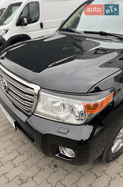 Внедорожник / Кроссовер Toyota Land Cruiser 2013 в Хмельницком