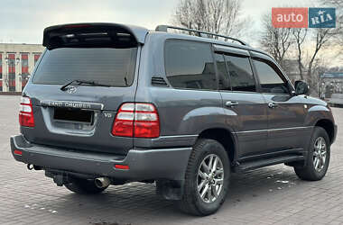 Внедорожник / Кроссовер Toyota Land Cruiser 2004 в Днепре