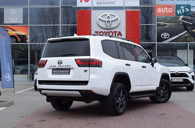 Внедорожник / Кроссовер Toyota Land Cruiser 2023 в Житомире