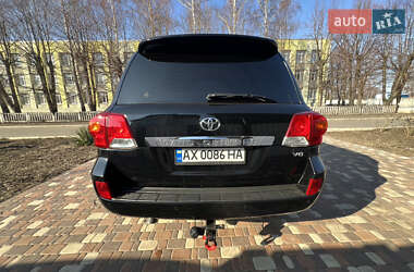 Внедорожник / Кроссовер Toyota Land Cruiser 2012 в Первомайске