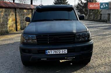 Позашляховик / Кросовер Toyota Land Cruiser 2000 в Чернівцях