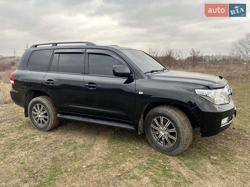 Внедорожник / Кроссовер Toyota Land Cruiser 2007 в Полтаве