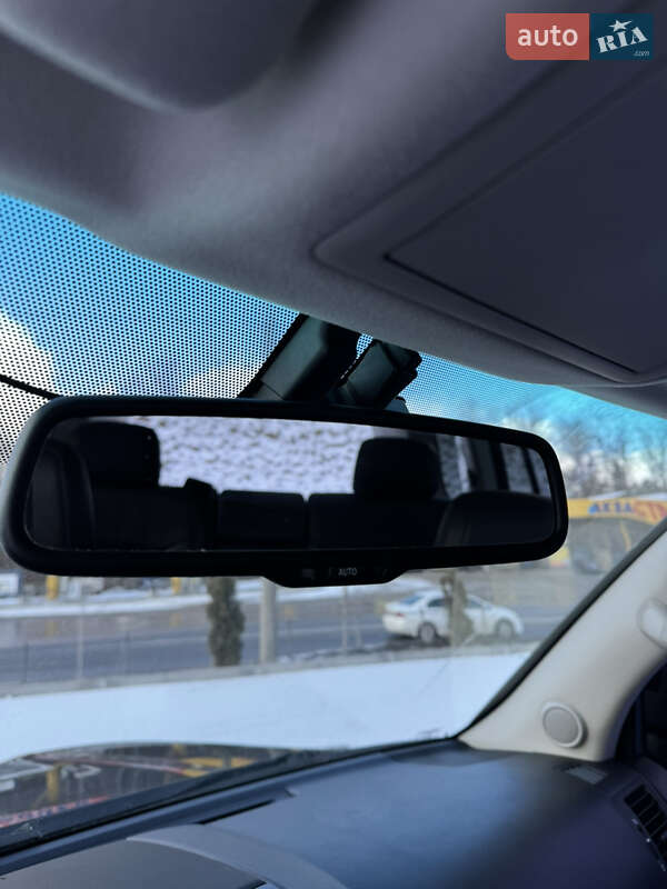 Внедорожник / Кроссовер Toyota Land Cruiser 2010 в Тернополе