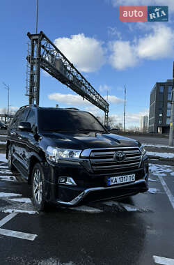 Внедорожник / Кроссовер Toyota Land Cruiser 2018 в Киеве