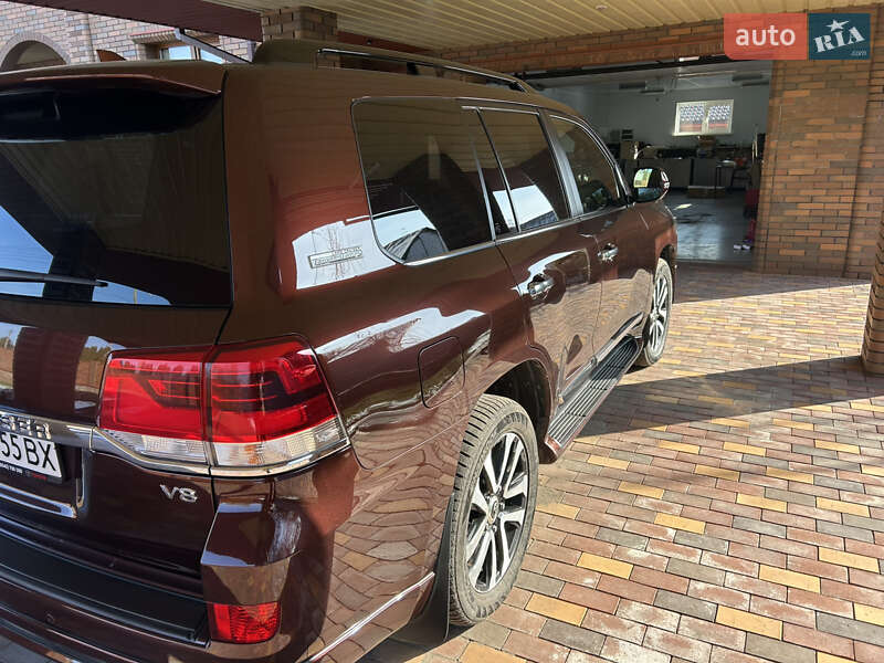 Внедорожник / Кроссовер Toyota Land Cruiser 2019 в Кролевце