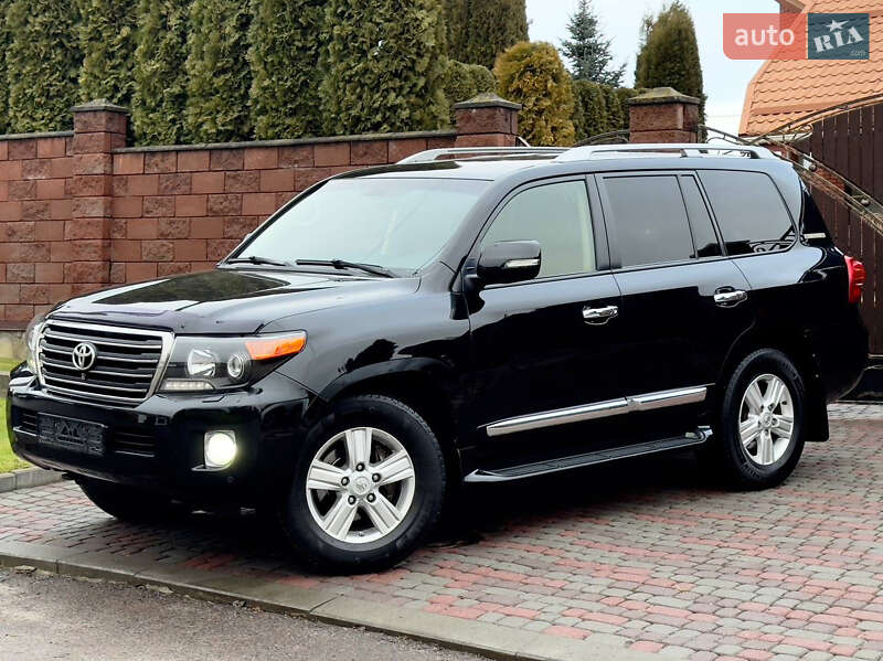 Позашляховик / Кросовер Toyota Land Cruiser 2014 в Рівному