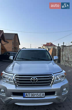 Позашляховик / Кросовер Toyota Land Cruiser 2008 в Івано-Франківську