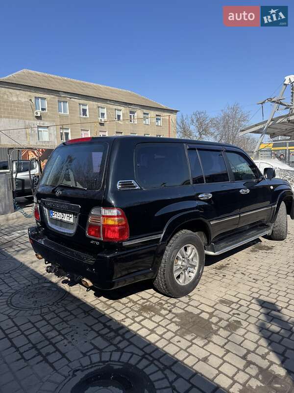 Внедорожник / Кроссовер Toyota Land Cruiser 2001 в Измаиле