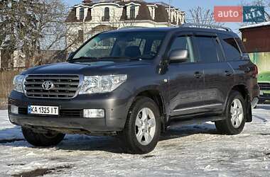 Позашляховик / Кросовер Toyota Land Cruiser 2011 в Києві