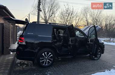 Внедорожник / Кроссовер Toyota Land Cruiser 2019 в Киеве