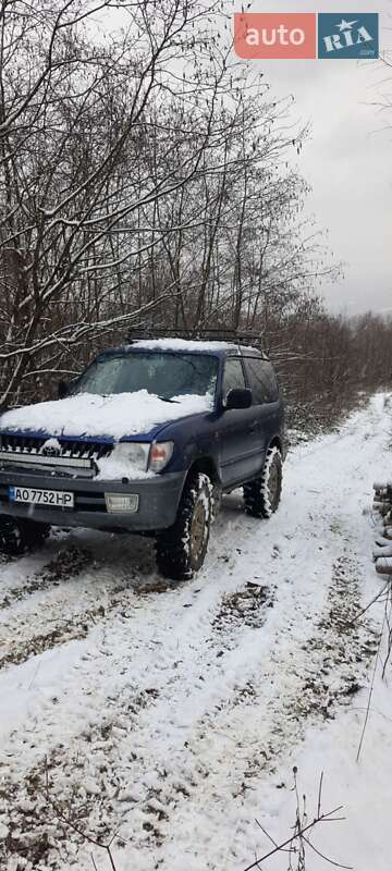 Toyota Land Cruiser 2001