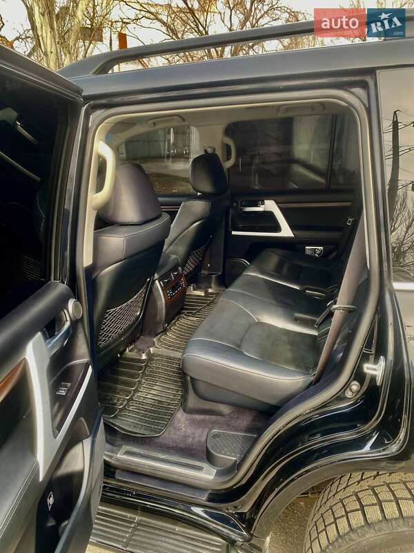 Внедорожник / Кроссовер Toyota Land Cruiser 2016 в Запорожье