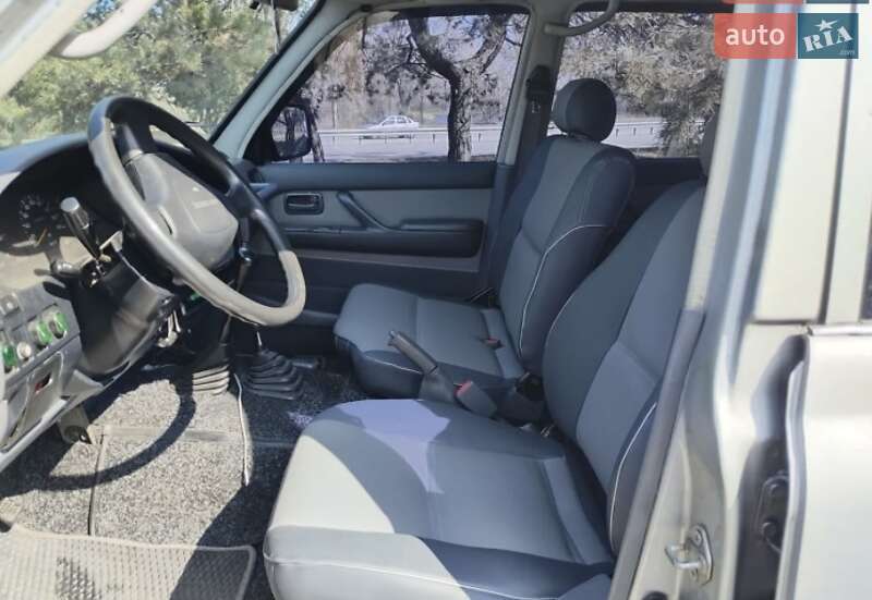 Внедорожник / Кроссовер Toyota Land Cruiser 1994 в Днепре