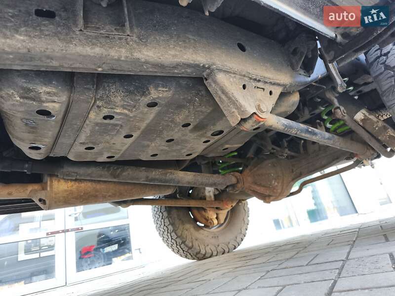 Позашляховик / Кросовер Toyota Land Cruiser 1994 в Дніпрі