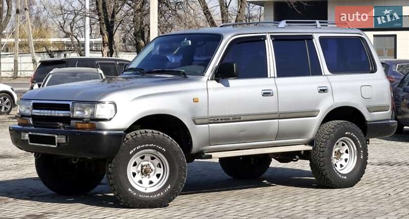 Внедорожник / Кроссовер Toyota Land Cruiser 1994 в Днепре