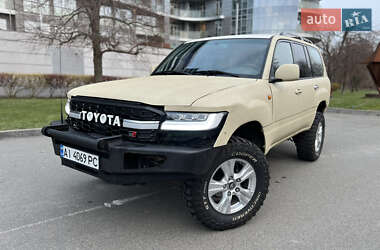 Позашляховик / Кросовер Toyota Land Cruiser 2001 в Києві