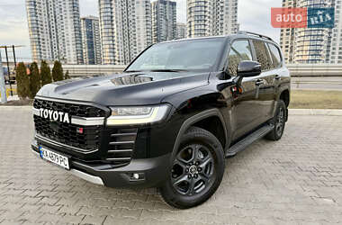 Внедорожник / Кроссовер Toyota Land Cruiser 2023 в Киеве