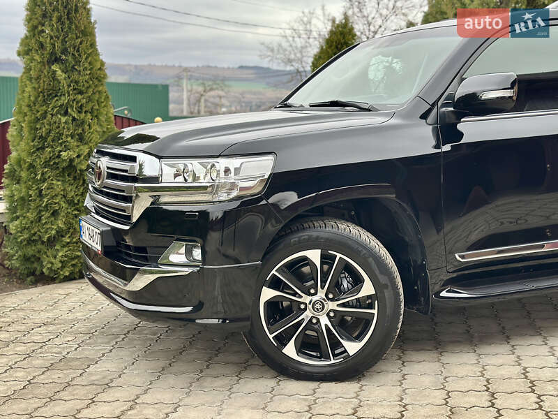 Позашляховик / Кросовер Toyota Land Cruiser 2019 в Вінниці