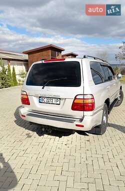 Внедорожник / Кроссовер Toyota Land Cruiser 2002 в 