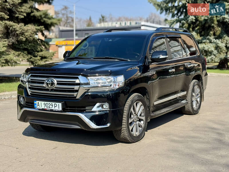 Внедорожник / Кроссовер Toyota Land Cruiser 2017 в Лубнах