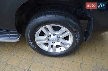 Внедорожник / Кроссовер Toyota Land Cruiser 2010 в 