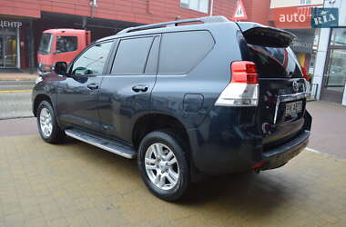Внедорожник / Кроссовер Toyota Land Cruiser 2010 в 