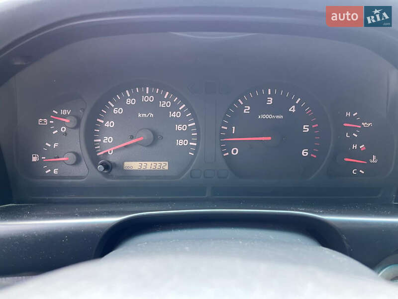 Позашляховик / Кросовер Toyota Land Cruiser 1999 в Харкові