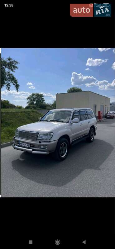 Позашляховик / Кросовер Toyota Land Cruiser 2003 в 