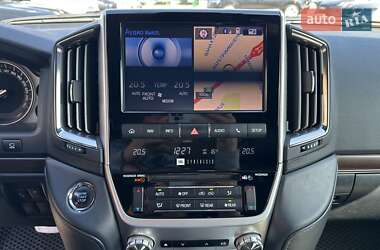 Внедорожник / Кроссовер Toyota Land Cruiser 2019 в 