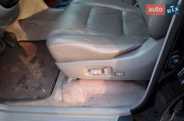 Внедорожник / Кроссовер Toyota Land Cruiser 2006 в 