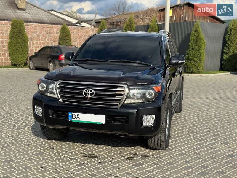 Позашляховик / Кросовер Toyota Land Cruiser 2013 в Кропивницькому