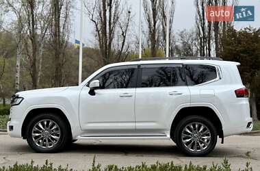 Позашляховик / Кросовер Toyota Land Cruiser 2023 в 