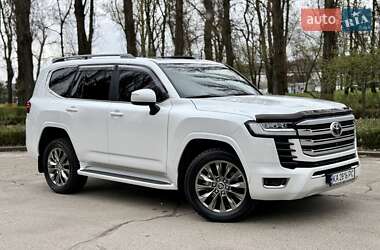 Позашляховик / Кросовер Toyota Land Cruiser 2023 в 