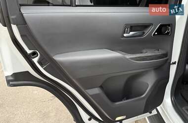 Позашляховик / Кросовер Toyota Land Cruiser 2023 в 