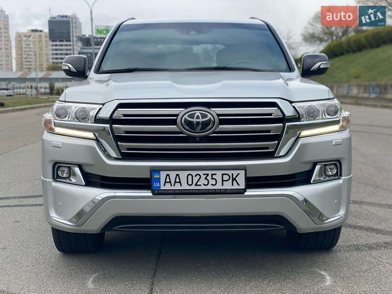 Внедорожник / Кроссовер Toyota Land Cruiser 2016 в Киеве