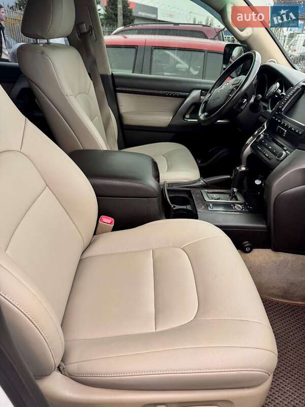 Позашляховик / Кросовер Toyota Land Cruiser 2008 в Києві