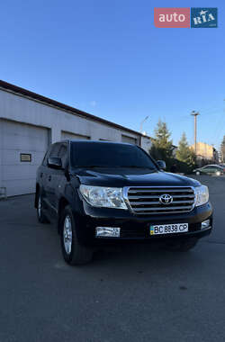 Внедорожник / Кроссовер Toyota Land Cruiser 2008 в 
