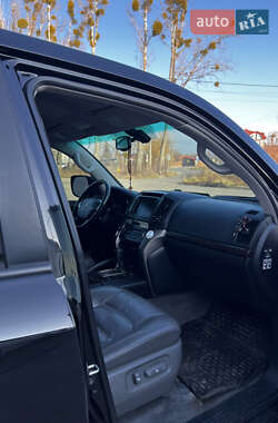 Внедорожник / Кроссовер Toyota Land Cruiser 2008 в 