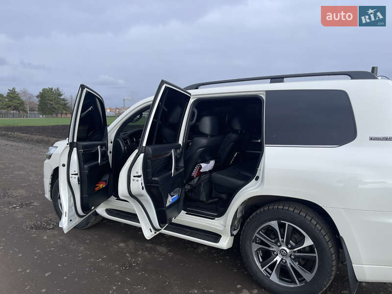 Внедорожник / Кроссовер Toyota Land Cruiser 2020 в Сумах