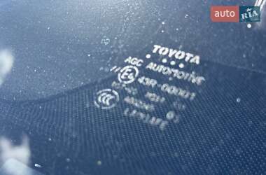 Позашляховик / Кросовер Toyota Land Cruiser 2019 в 